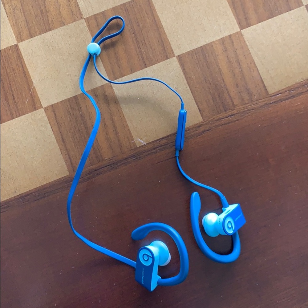 Powerbeats 3